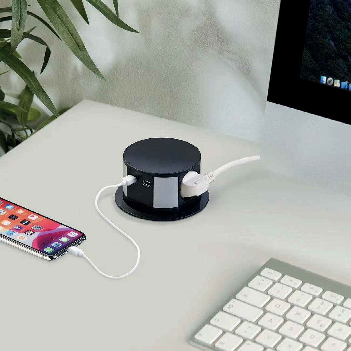 PUSHIX100 – Multiprise compacte noire escamotable & 2 USB - 110124 – Image 2